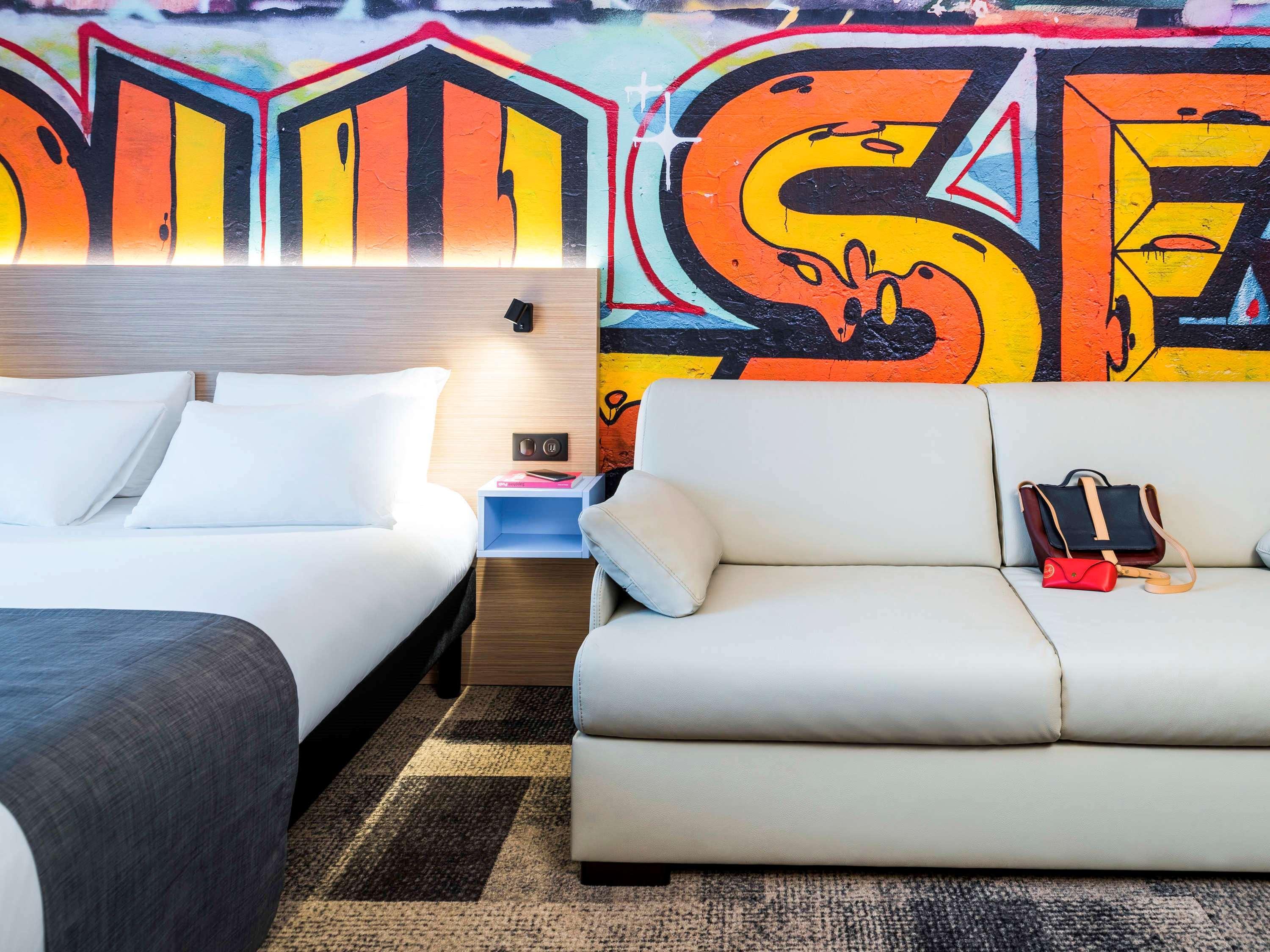 Ibis Styles Clamart Gare Grand Paris מראה חיצוני תמונה
